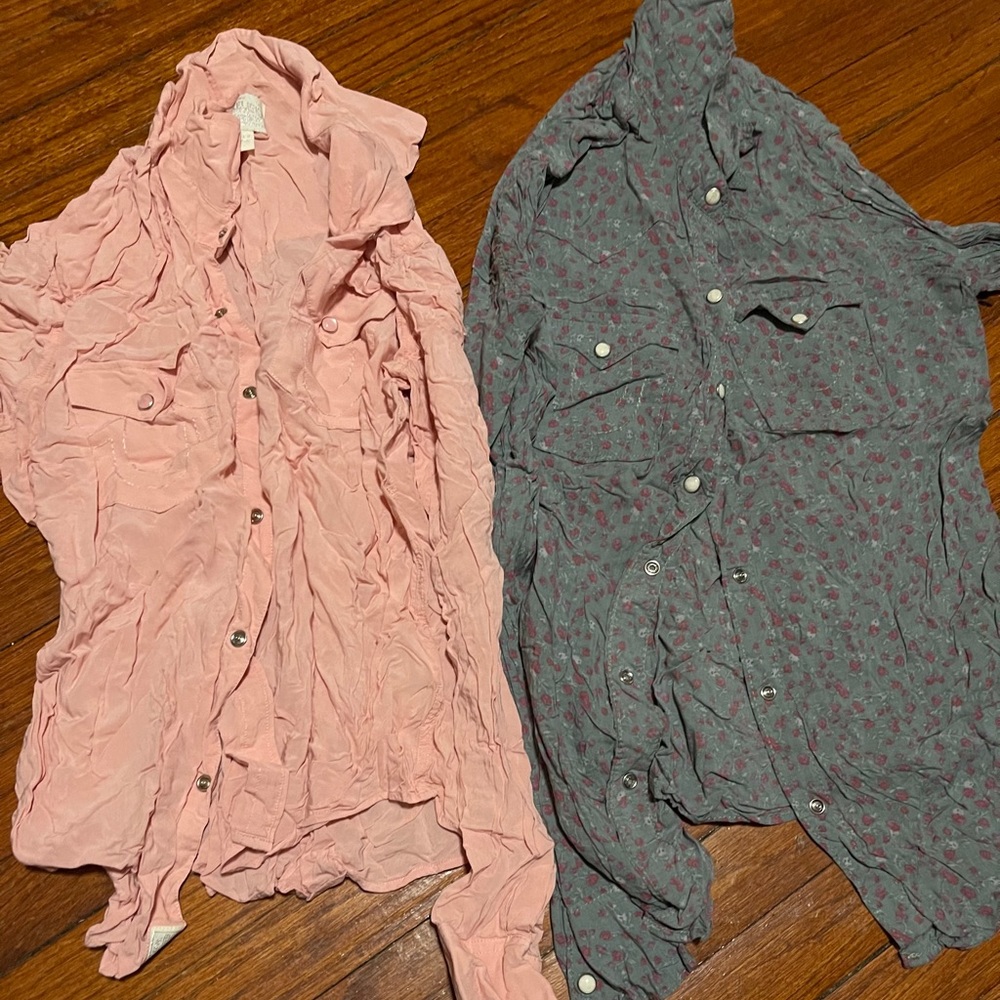 Lot of  2women’s True Religion button downs sz L.